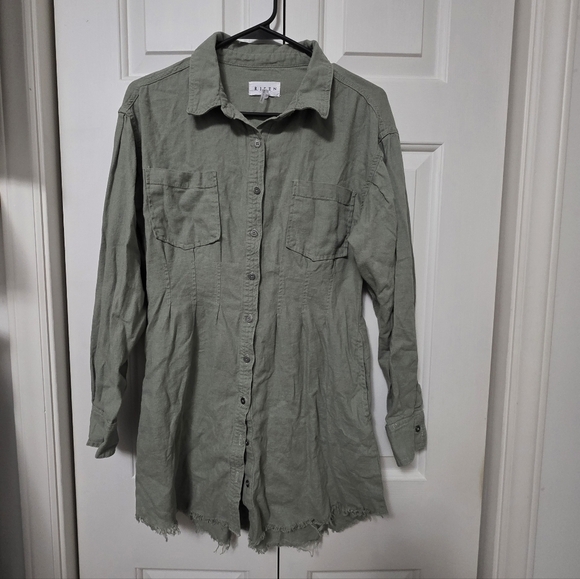 Risen Shirring Long Sleeve Raw Hem Dress With Tapered Waist And Pockets Size S. - Picture 3 of 12